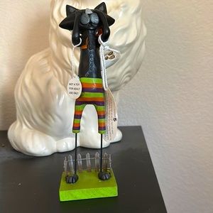 Pumpkin seed, folk, art, hocus-pocus, fraidy-cat figurine